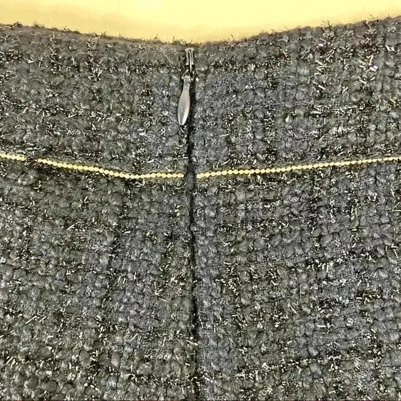 Monteau Black Metallic Tweed Gold Beaded Shorts - Picture 8 of 12